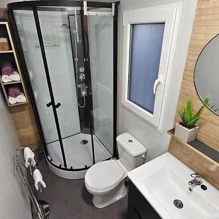 Mobile Homes L & L With Shared Pool *