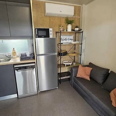 Mobile Homes L & L With Shared Pool *